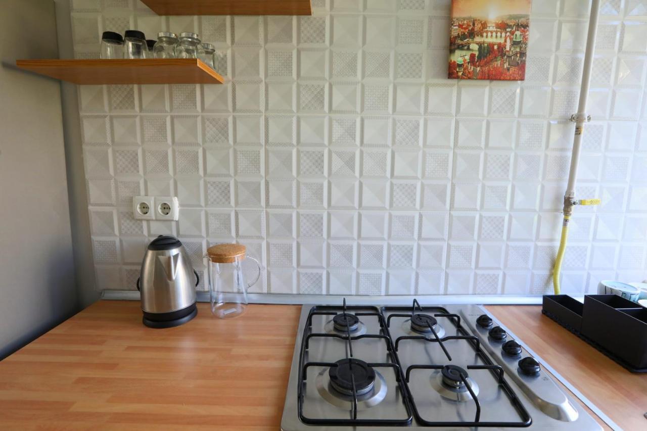 Stylish And Central Flat In Kadikoy Istanbul Exterior photo
